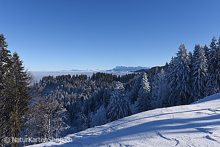 A5-Fotokarte/Klappkarte mit hochwertigem Papierabzug, Einlageblatt und Umschlag. Fototitel: Sonnige Winterlandschaft mit Pilatus und Nebelmeer über der Zentralschweiz (Klappkarte, Kunstkarte)