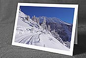 Fotokarte F044191a: Weg in frisch verschneiter Berglandschaft