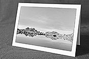 Fotokarte F134868_SW: Bergkette mit Spiegelbild (Schwarz/Weiss)